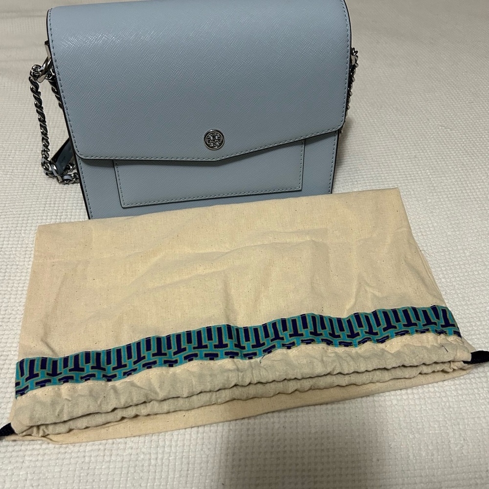 Tory Burch Pale Blue Saffiano Leather Crossbody Wallet - Picture 9 of 10